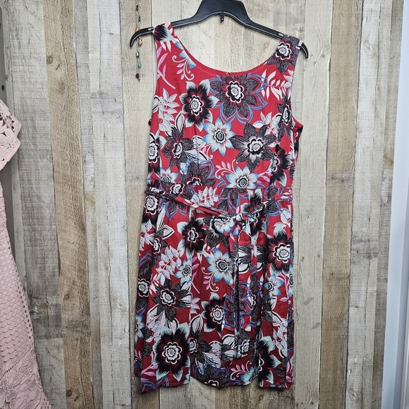 Talbots Multicolor Floral Sleeveless Dress Size 16WP Pockets Flare Pleated Belt - Picture 1 of 10